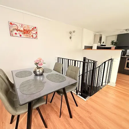 アパート Duplex Fleckenstein - Centre Historique De アグノー